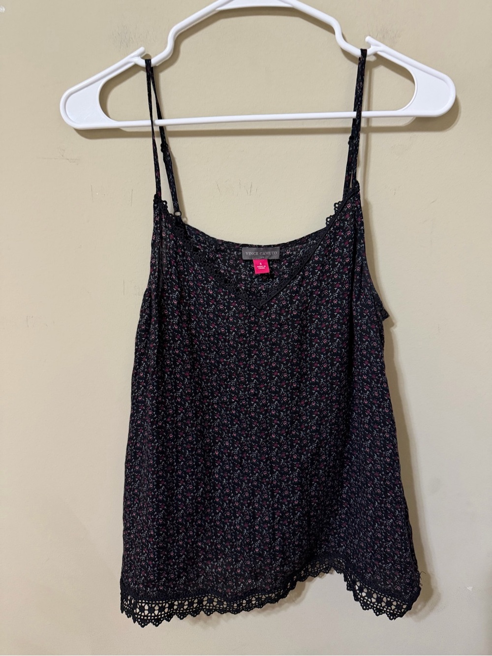 Vince Camuto Black Floral Lace-Trim Cami small dark academia whimsigoth ethereal